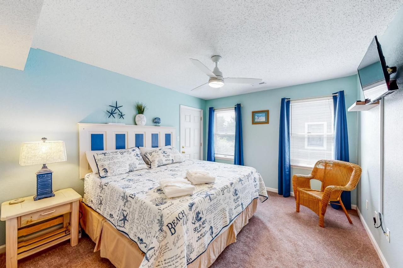 Gizmo'S Getaway Villa Nags Head Exterior photo