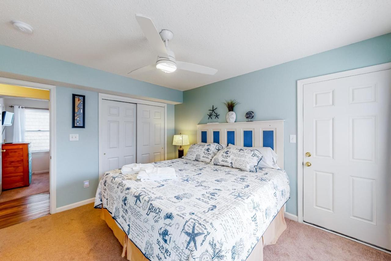Gizmo'S Getaway Villa Nags Head Exterior photo